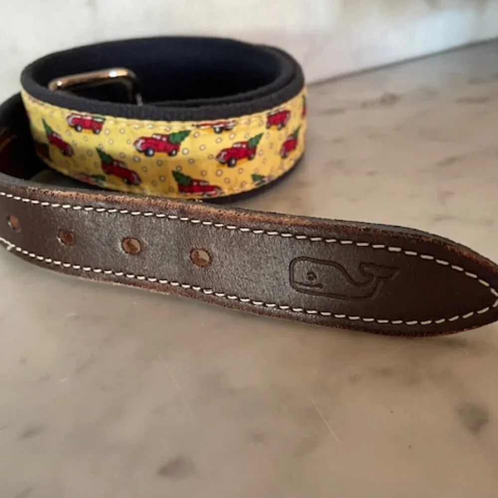 VINEYARD VINES Red Truck Christmas Tree Leather Fabric Canvas Belt 28